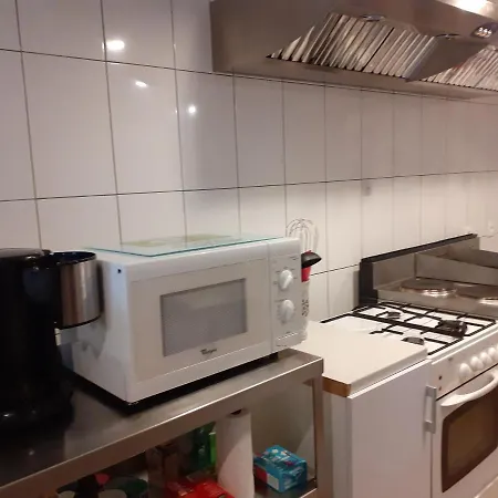 Ξενοδοχείο με διαμερίσματα Bonsejour